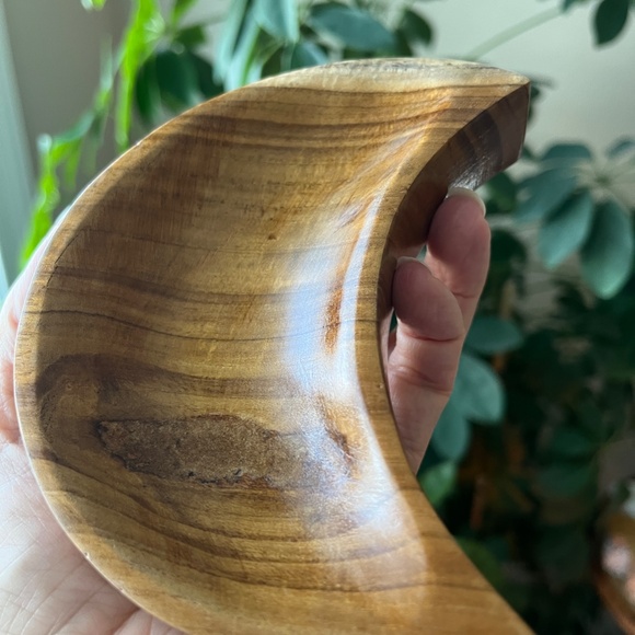 Wood Moon Dish - Picture 2 of 3
